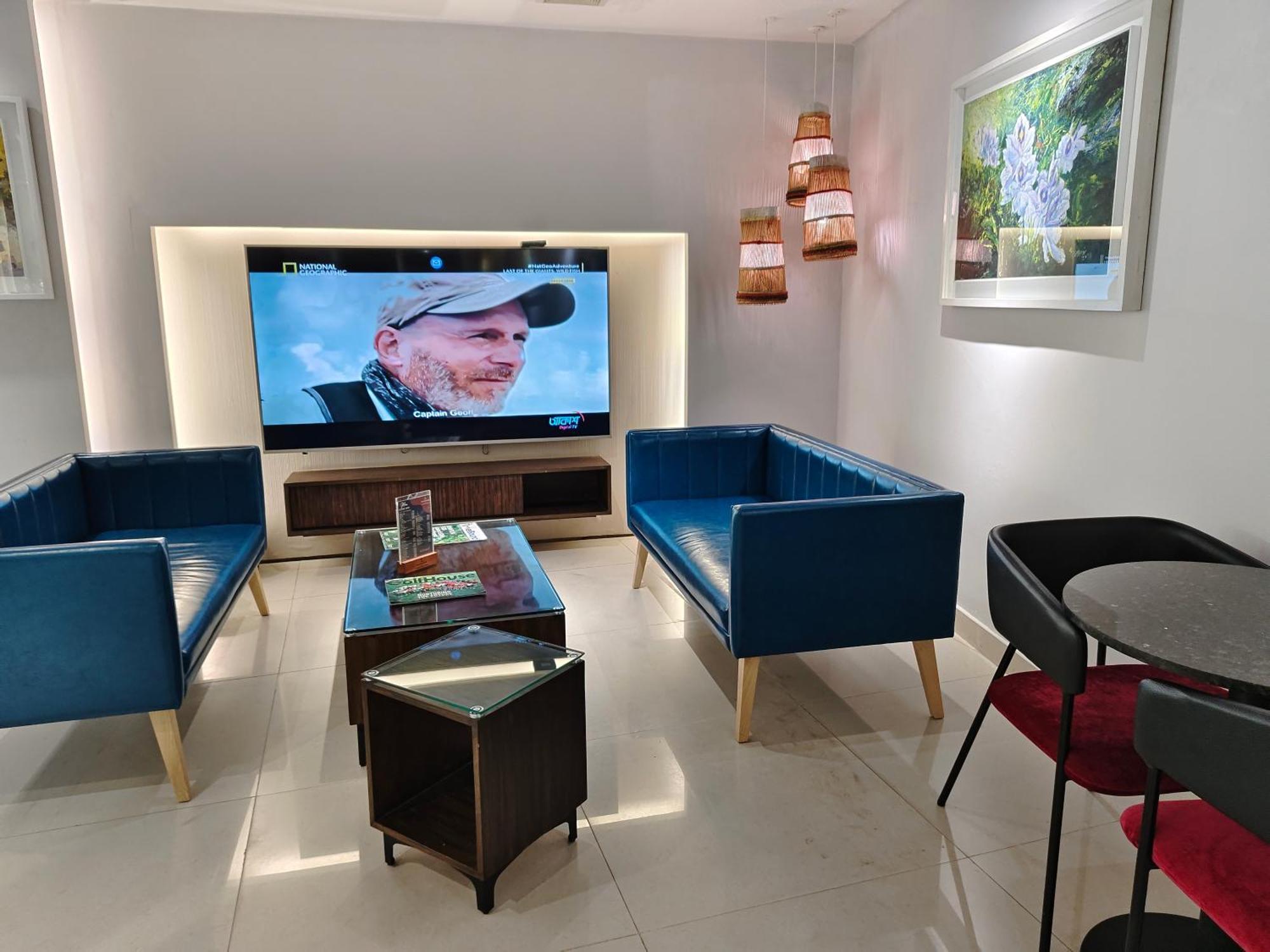 דאהקה Hotel Nandini מראה חיצוני תמונה